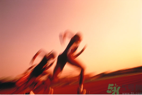 青少年晨跑能减肥吗？青少年晨跑多长时间?