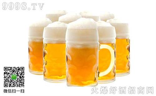 千岛湖郑中 喝着啤酒唱着歌 千岛湖啤酒创享音乐新力量!