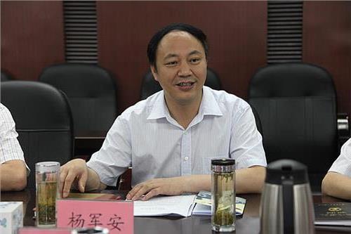 市委组织部副部长王建华到孝南区调研党建工作