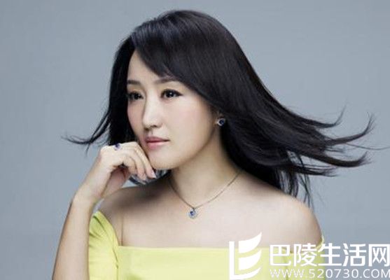 杨钰莹唱的梦醒时分最好听 听甜歌天后深情演绎