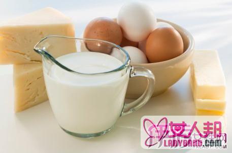 >煮鸡蛋和牛奶可以一起吃吗  不宜和牛奶搭配的6种食物