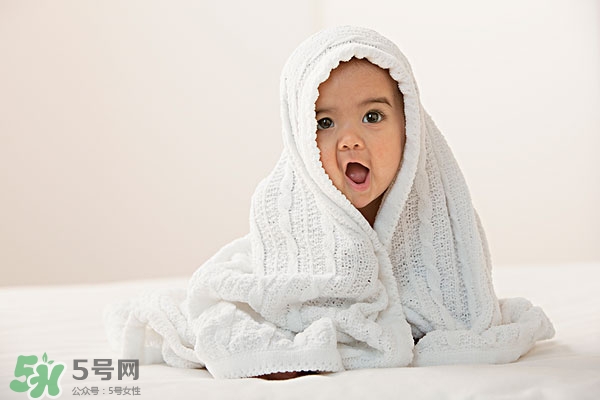 宝宝空调病什么症状 婴儿空调房注意事项