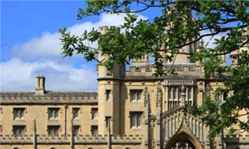 英国剑桥与牛津 与英国剑桥科创园共建创新中心