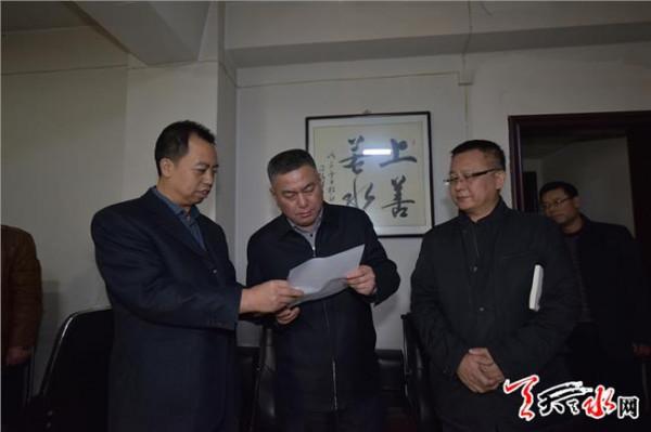 >谢兵蚌埠 蚌埠市委常委、宣传部长谢兵一行到郑州考察媒体融合