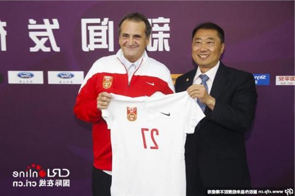中国女足主教练布鲁诺 法国人布鲁诺·比尼正式出任中国女足主教练