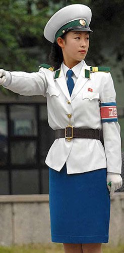 揭秘朝鲜女性的12大职业装【图】