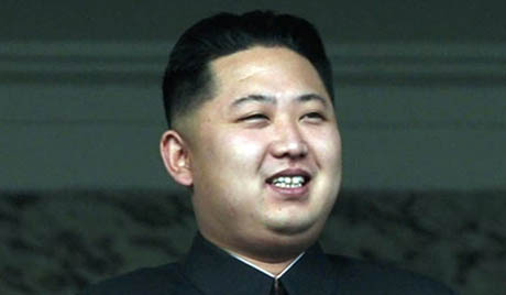 朝鲜总统金正恩夫人生活照曝光 朝鲜为什么让金正恩做领导?(图)