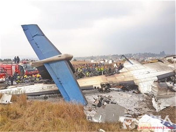 >尼泊尔机场客机坠毁 事故疑因沟通不良造成