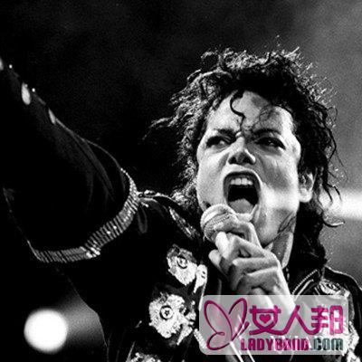 迈克尔·杰克逊演唱会图片 揭天才与悲剧的战栗一生