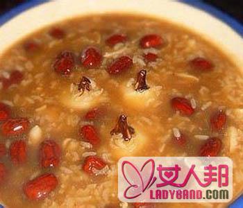 >【红枣薏米粥的做法】薏米粥的热量_红枣薏米粥的功效