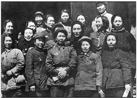 红军刘英 杰出的红军女战士——刘英 1