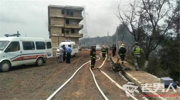 >贵州一天然气管发生燃烧爆炸 现场伤亡情况不明