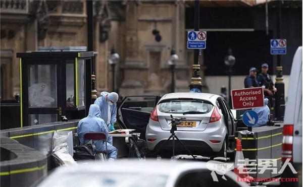 伦敦发生汽车撞人致4人受伤 警方目前没有发布恐怖袭击报告