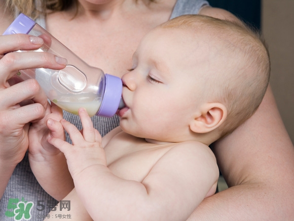 >防胀气奶瓶有用吗？防胀气奶瓶能防止宝宝胀气吗？