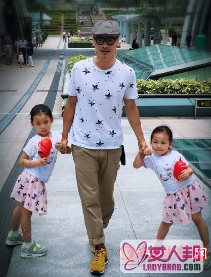 张晋与两个女儿的美好画面 蔡少芬吃醋