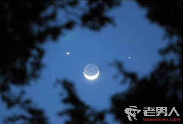 香港夜空双星伴月 美丽天象引市民围观拍照