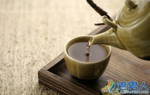 >喝茶注意了  冷天热茶超70摄氏度会致癌