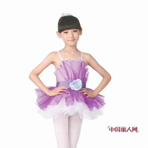 >孩童跳芭蕾舞时穿啥服装对比美观?  孩童芭蕾舞服装引荐