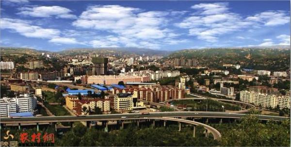 >杨长亚去向 本报记者专访铜川市市长杨长亚 加速转型 向绿色领域延伸