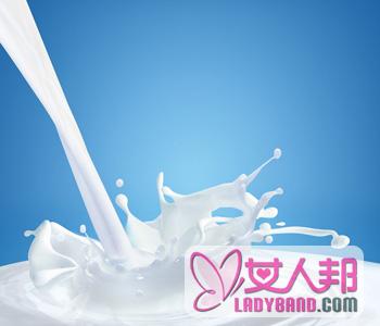 >【牛奶】牛奶什么时候喝最好_晚上喝牛奶好吗_喝牛奶的好处