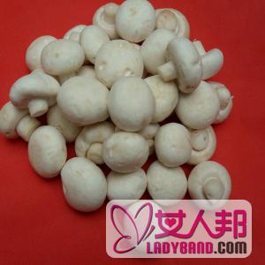 >【白蘑菇炒肉的做法】白蘑菇的清洗方法_白蘑菇的挑选方法