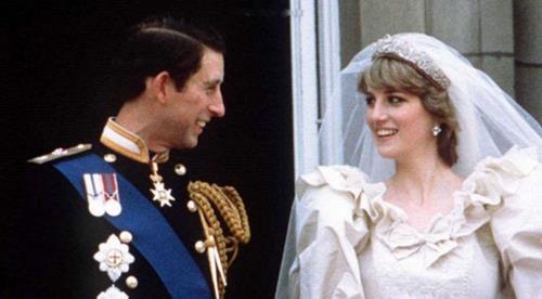 >戴安娜葬礼查尔斯表情 回顾查尔斯王子与戴安娜王妃的世纪婚礼