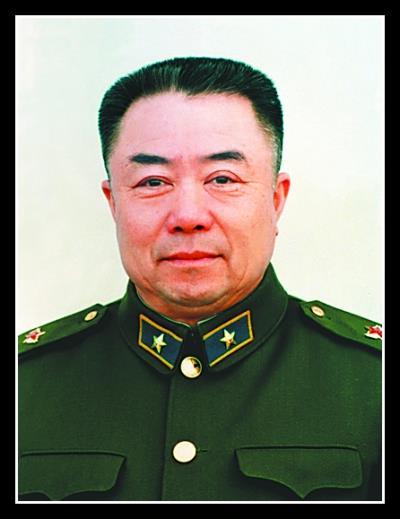 空军指挥学院院长刘广智被终止人大代表资格(图)