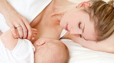 新生婴儿吮乳无力是怎么回事怎么办