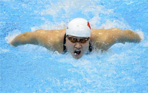 >刘子歌东北 北京奥运会女子200米蝶泳冠军刘子歌