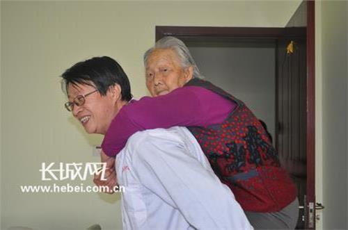 刘立峰:养老社区发展中的问题及对策