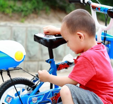 怎么教孩子骑自行车要注意哪些安全