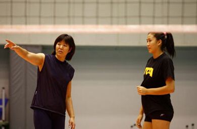 郎平女儿美国打排球 郎平女儿也打排球 偶像是母亲 未来成为中国队劲敌?