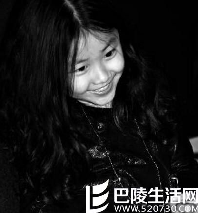 陈奕迅11岁女儿陈康堤2015近照曝光 长相清秀身材修长