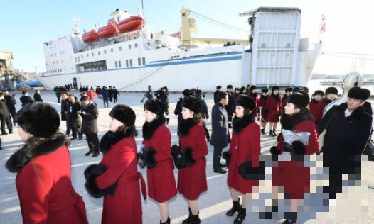 搭载朝鲜“三池渊”乐团的朝鲜客轮“万景峰92”号突然归国