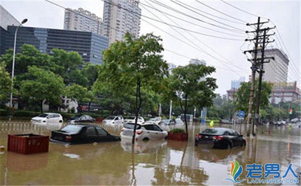 南方8省份现暴雨 导致22人死亡15人失踪