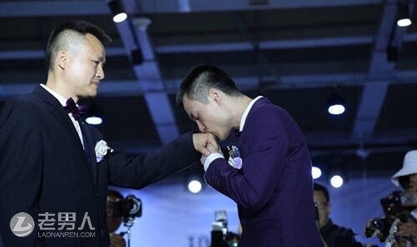 中国同性恋婚姻维权第一案当事人孙文林结婚