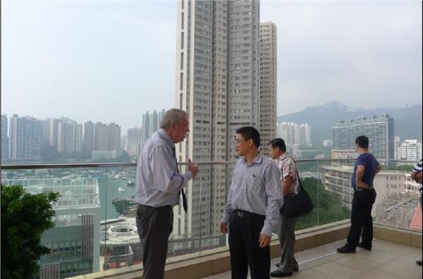 >上海副市长赵雯 上海考察团到访三亚 张琦会见上海市副市长赵雯