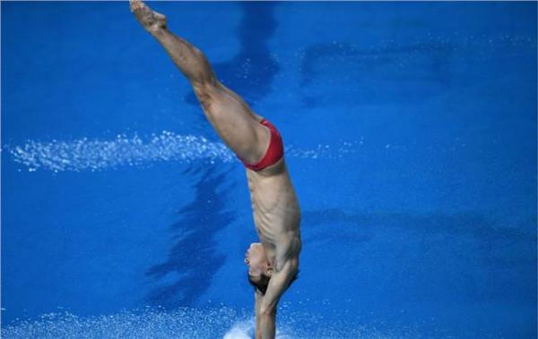 >周吕鑫奥运会失误 上届奥运会我国男子双人跳水失误的那个人是谁?