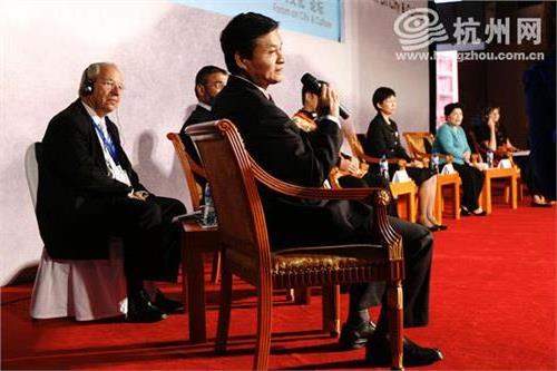 >广西北海市市长连友农在杭州市长峰会上的讲话有什么特殊寓意?