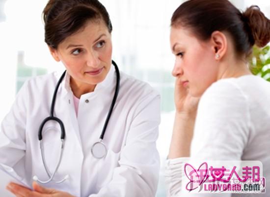 >女性乳腺癌晚期能治愈吗 其症状表现在哪些方面