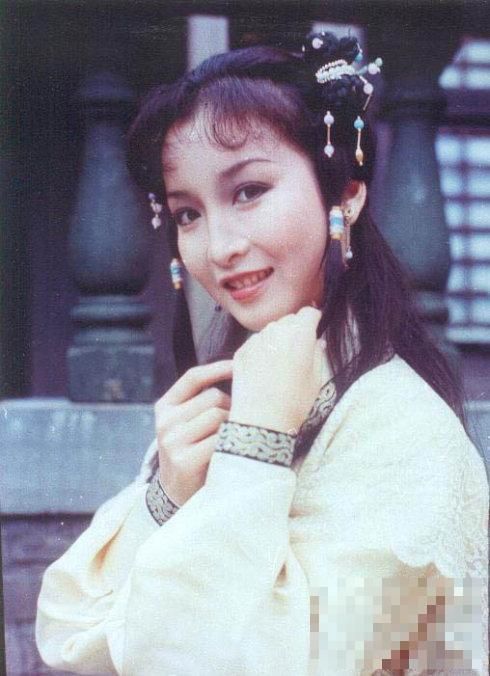 八十年代火爆荧幕：香港侠女今何在？