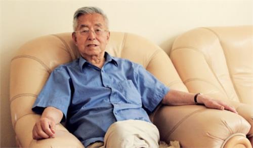 云南杨维骏 89岁高龄的云南省政协原副主席杨维骏“为民请命”惹恼了谁?
