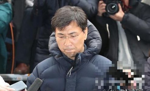 韩国政治明星安熙正被曝性侵丑闻 今日到案接受检方调查