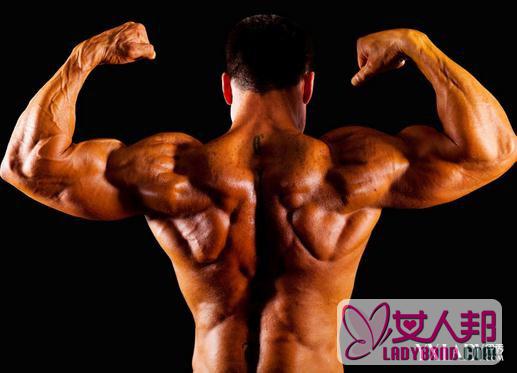 背部肌肉锻炼的方法 男人怎样练背肌？
