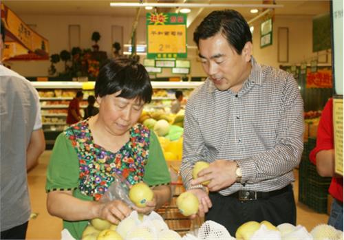 砀山县委书记胡修道 安徽砀山县委书记朱学亮进京推介砀山酥梨