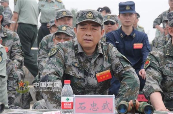 方辉少将 黎火辉少将晋升副战区级 曾任陆军第31集团军军长
