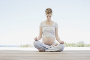 >【孕妇瑜伽】孕妇瑜伽视频教程下载，孕妇瑜伽的好处，图片，可以做吗