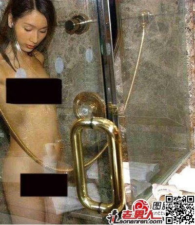 女星洗澡时惨遭偷拍 裸照曝光【图】