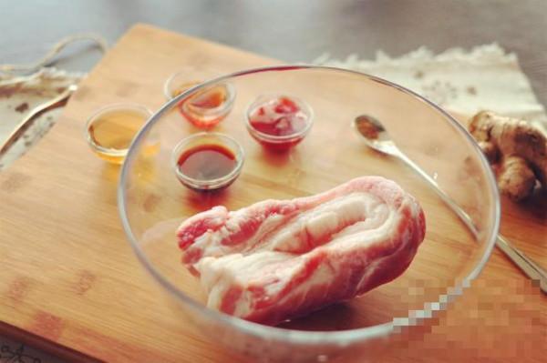 >教你猪肉怎么切肉丝 方便又实用的方法