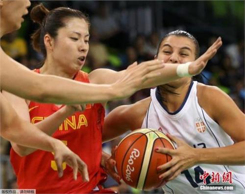 中国女篮队员孙梦然 中国女篮再次单节崩盘出线渺茫 队长直言不够成熟